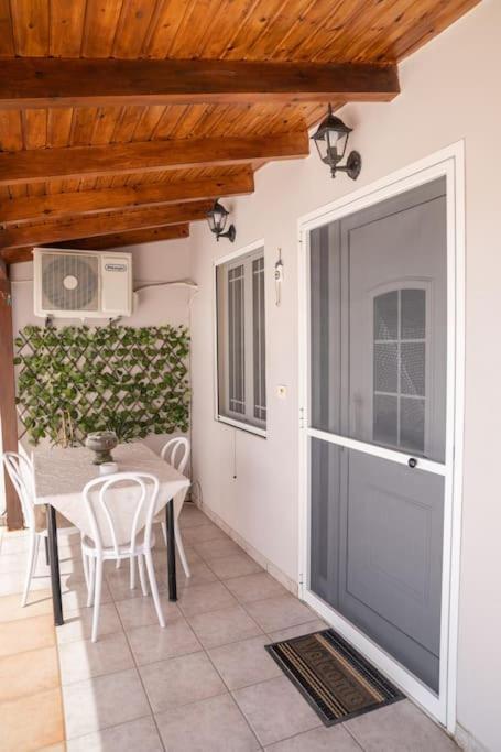 Sunrise Apartment Ираклион Экстерьер фото